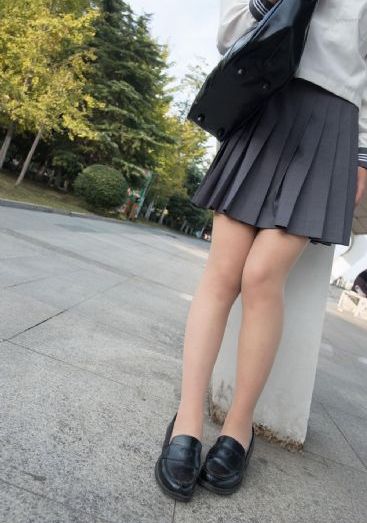 奈菲免费高清电视剧在线观看