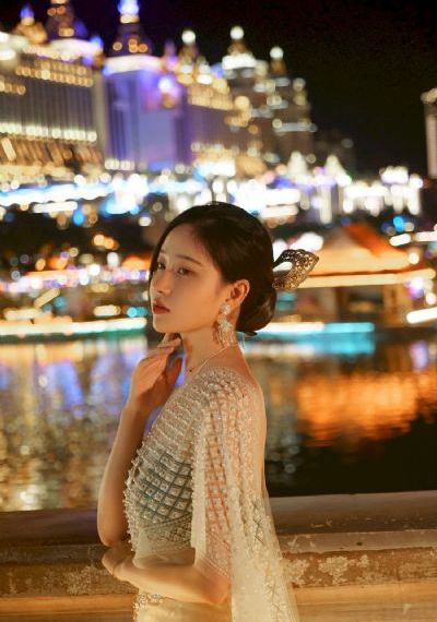 吊带袜天使