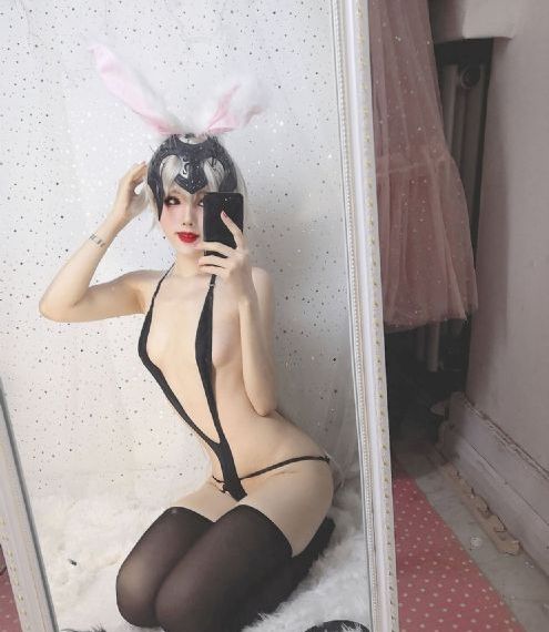 《卖房子的女人》
