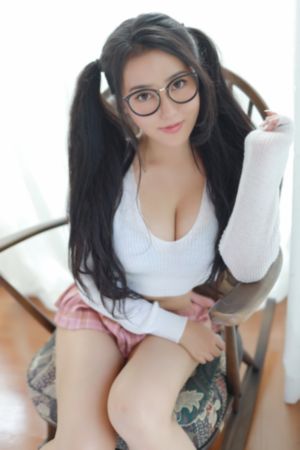 女机器人在线观看