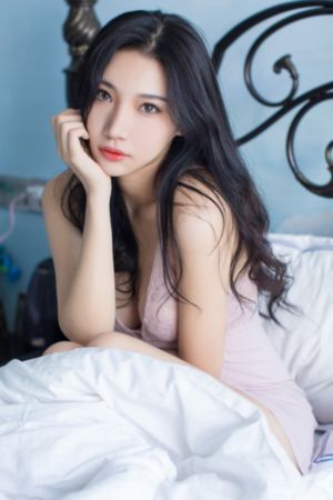 年轻妈妈四