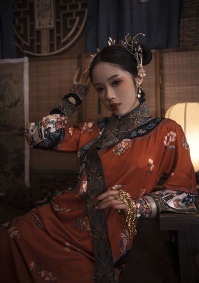 少女的教育第一集免费观看