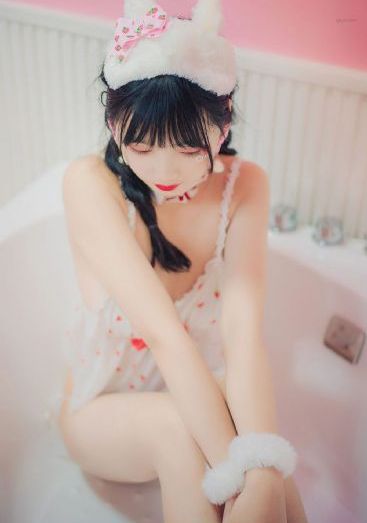 向她逆光而来 电视剧