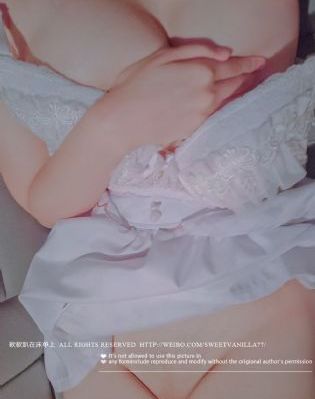 女大学生的红色日记在线观看